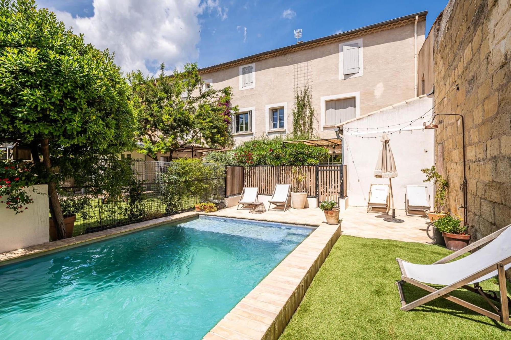 Maison 1634 - Climatisation, Piscine, Parking, Centre Ville, Petit-Dejeuner Compris Pézenas Εξωτερικό φωτογραφία